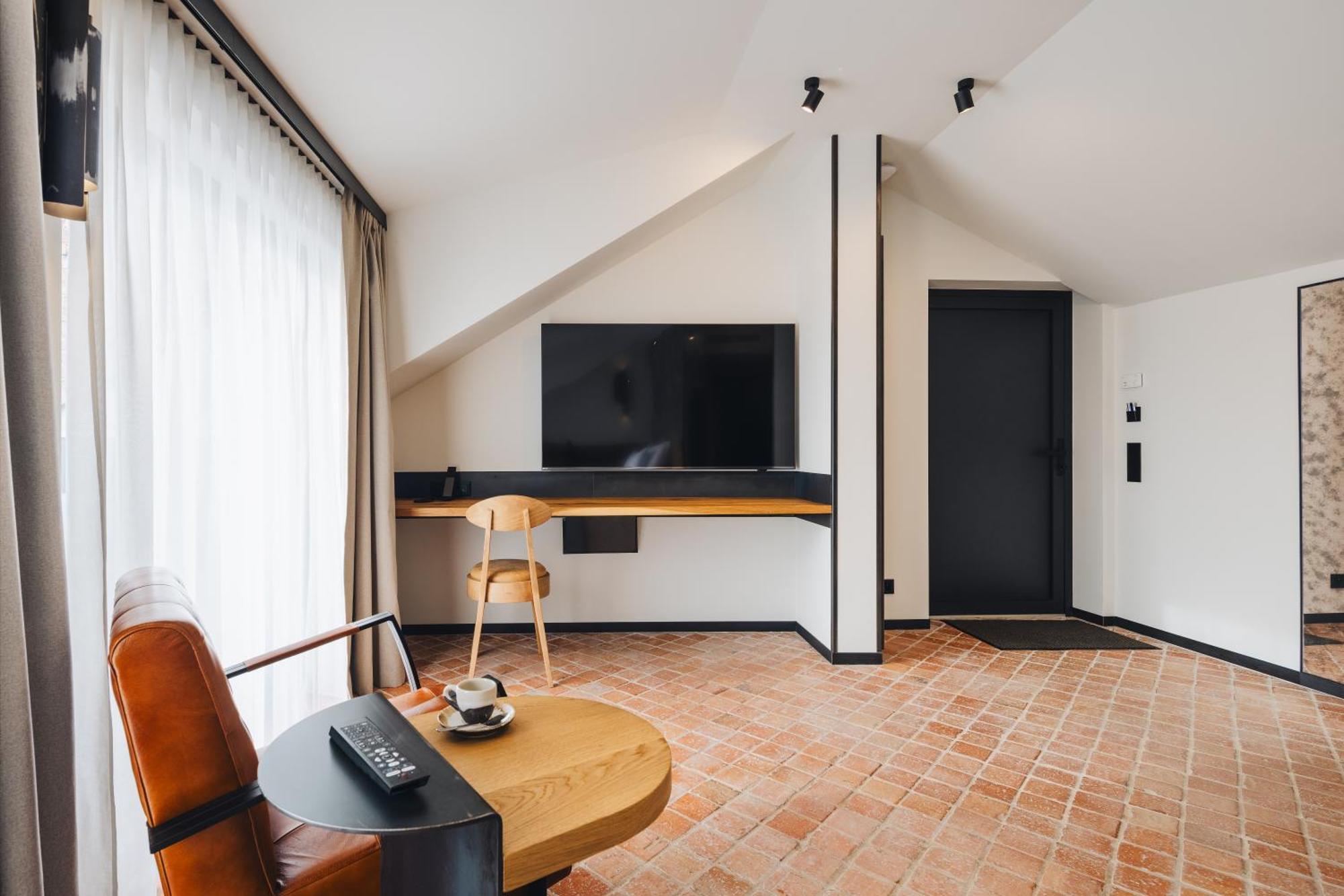 Nomadic Urban Premium Suites Cracovie Extérieur photo