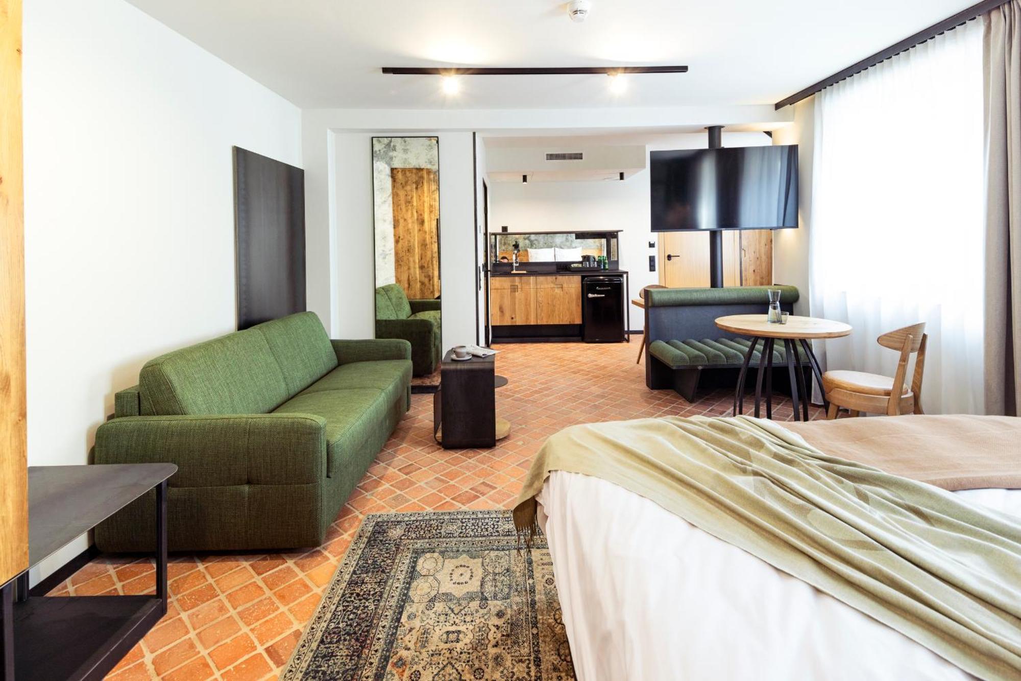 Nomadic Urban Premium Suites Cracovie Extérieur photo