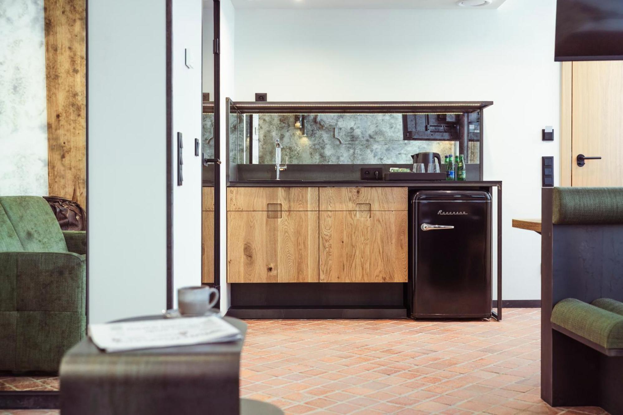 Nomadic Urban Premium Suites Cracovie Extérieur photo