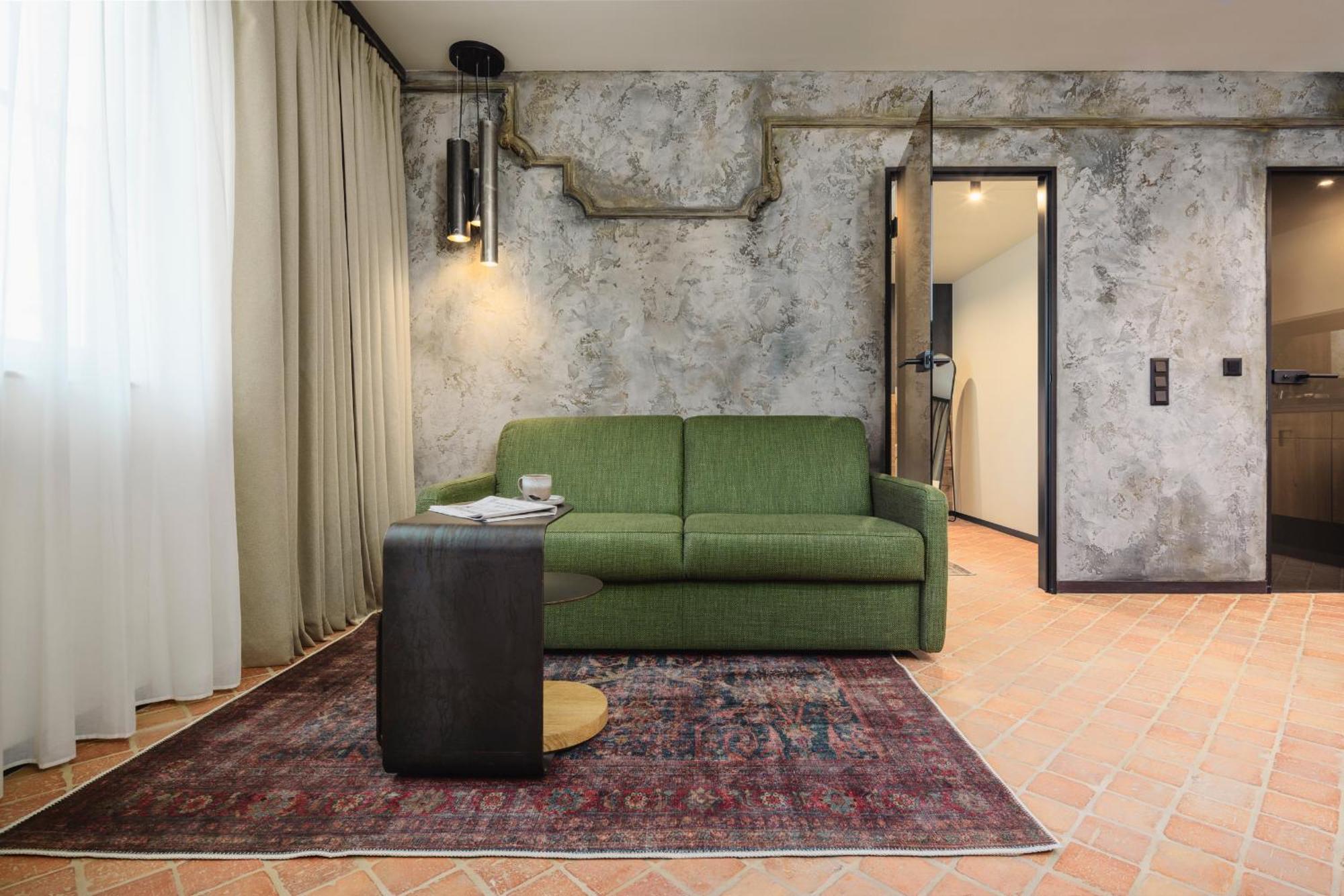 Nomadic Urban Premium Suites Cracovie Extérieur photo